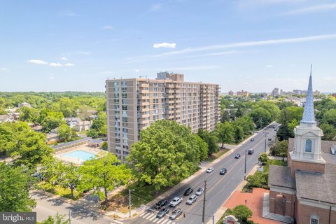 Prime Commercial Space on Pennsylvania Avenue