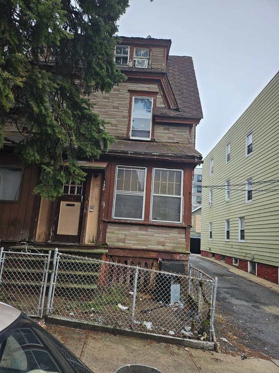 130-134-136 Oliver Ave, Yonkers, NY 10701