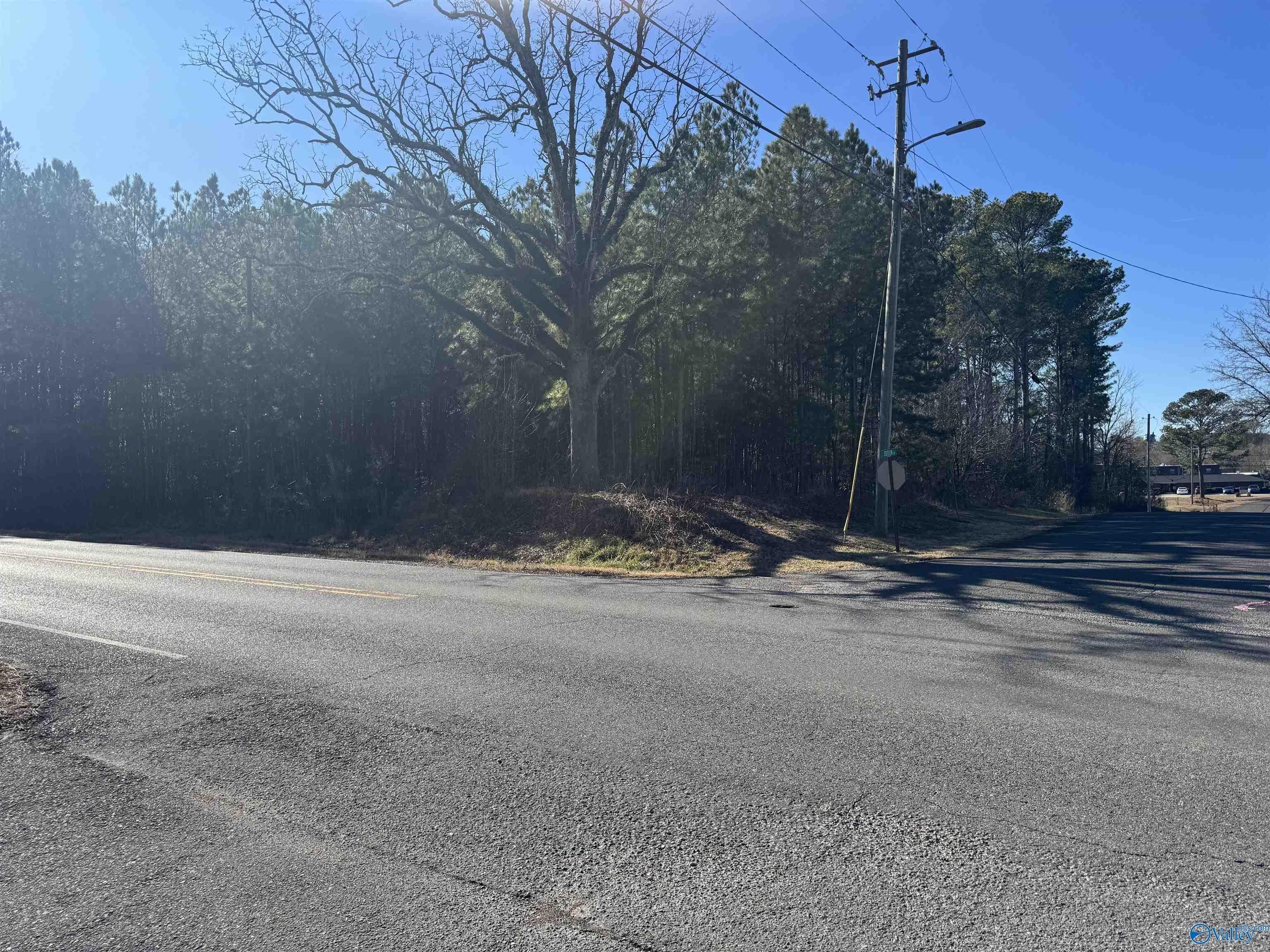 Commercial Lot in Rainbow City