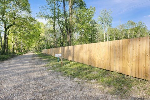 Water-Adjacent Hunting and Recreation Land