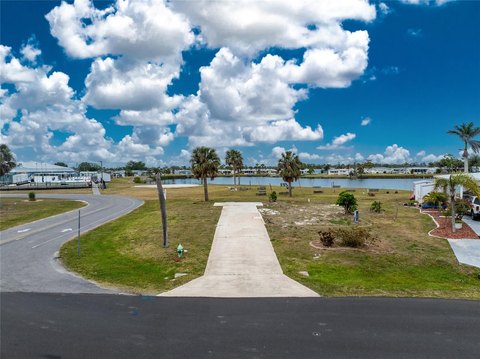 Land, ENGLEWOOD, FL
