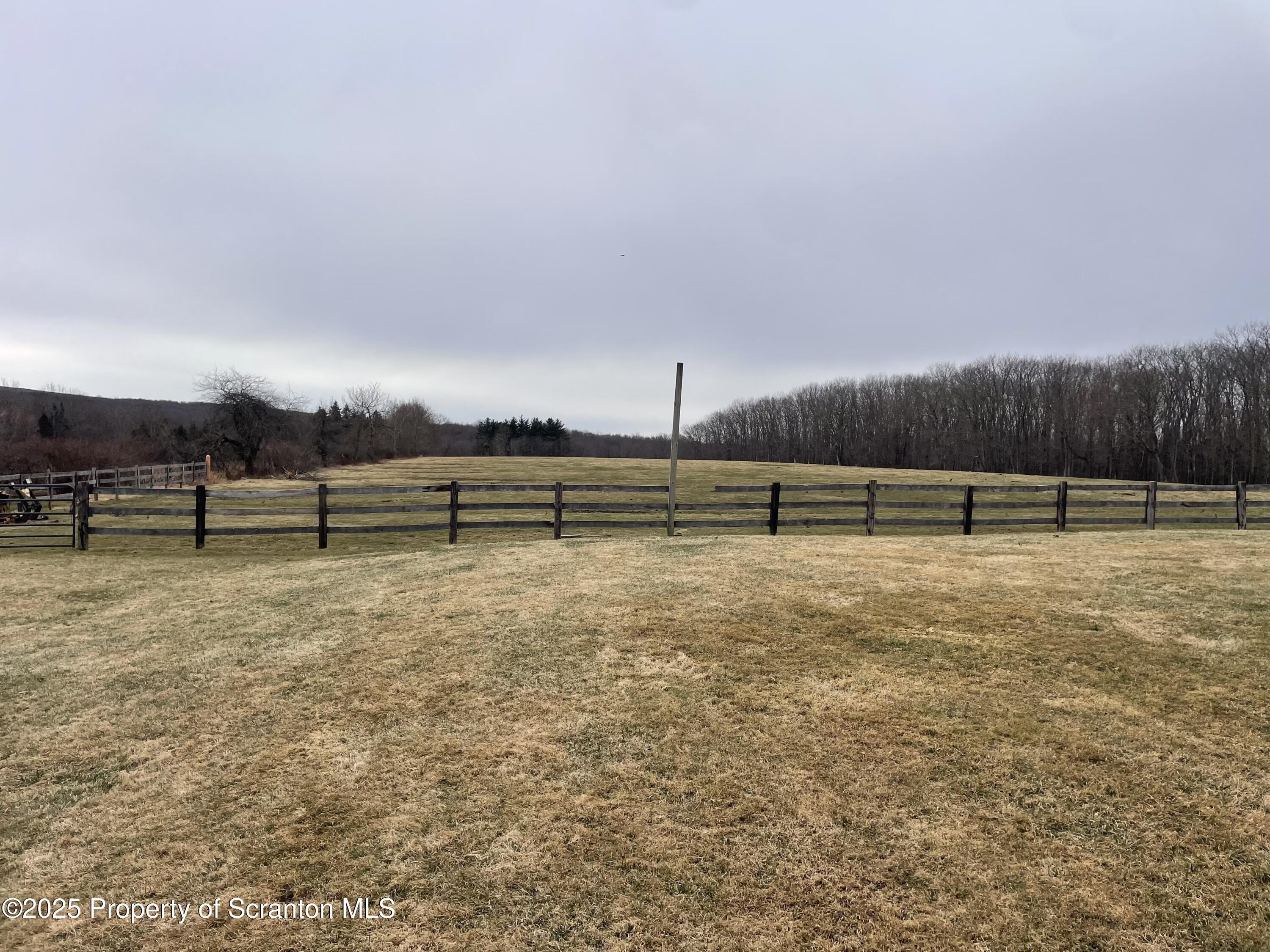 Land in Carbondale Twp, PA