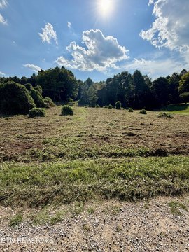 Five-Acre Agricultural Land Tract
