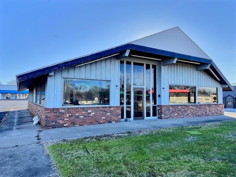 Highway Frontage Retail Opportunity