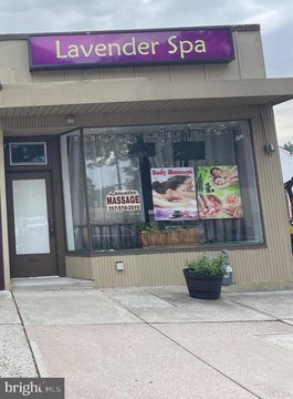 Massage Parlor and Chili Bar Package
