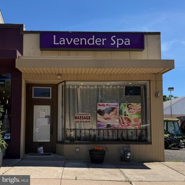 Massage Parlor and Chili Bar Package
