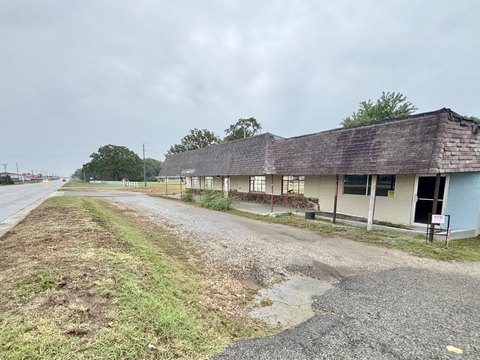 Commercial Building in Jay, OK