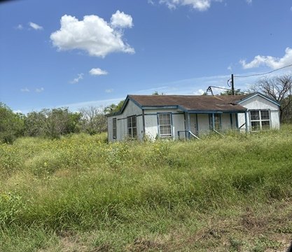 LAND - Orange Grove, TX