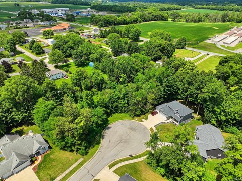 LAND - Kendallville, IN