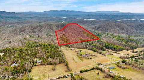 LAND - Maryville, TN