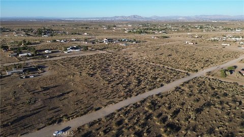 Land, Phelan, CA
