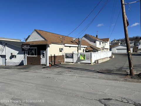 Turnkey Bar and Restaurant Opportunity