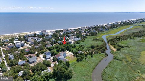 LAND - MILTON, DE