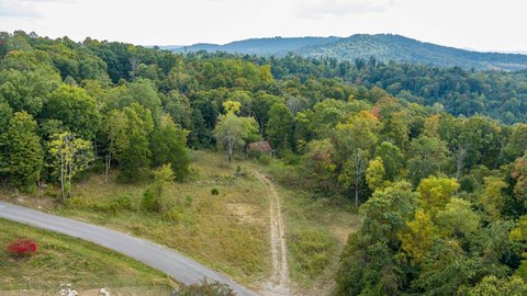 Land, Albany, KY