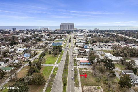 Prime Commercial Lot in Biloxi