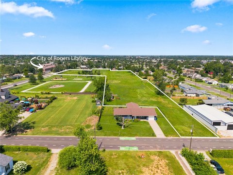 COMMERCIAL - Rogers, AR