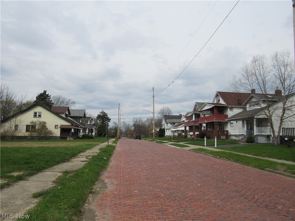 Picture 4