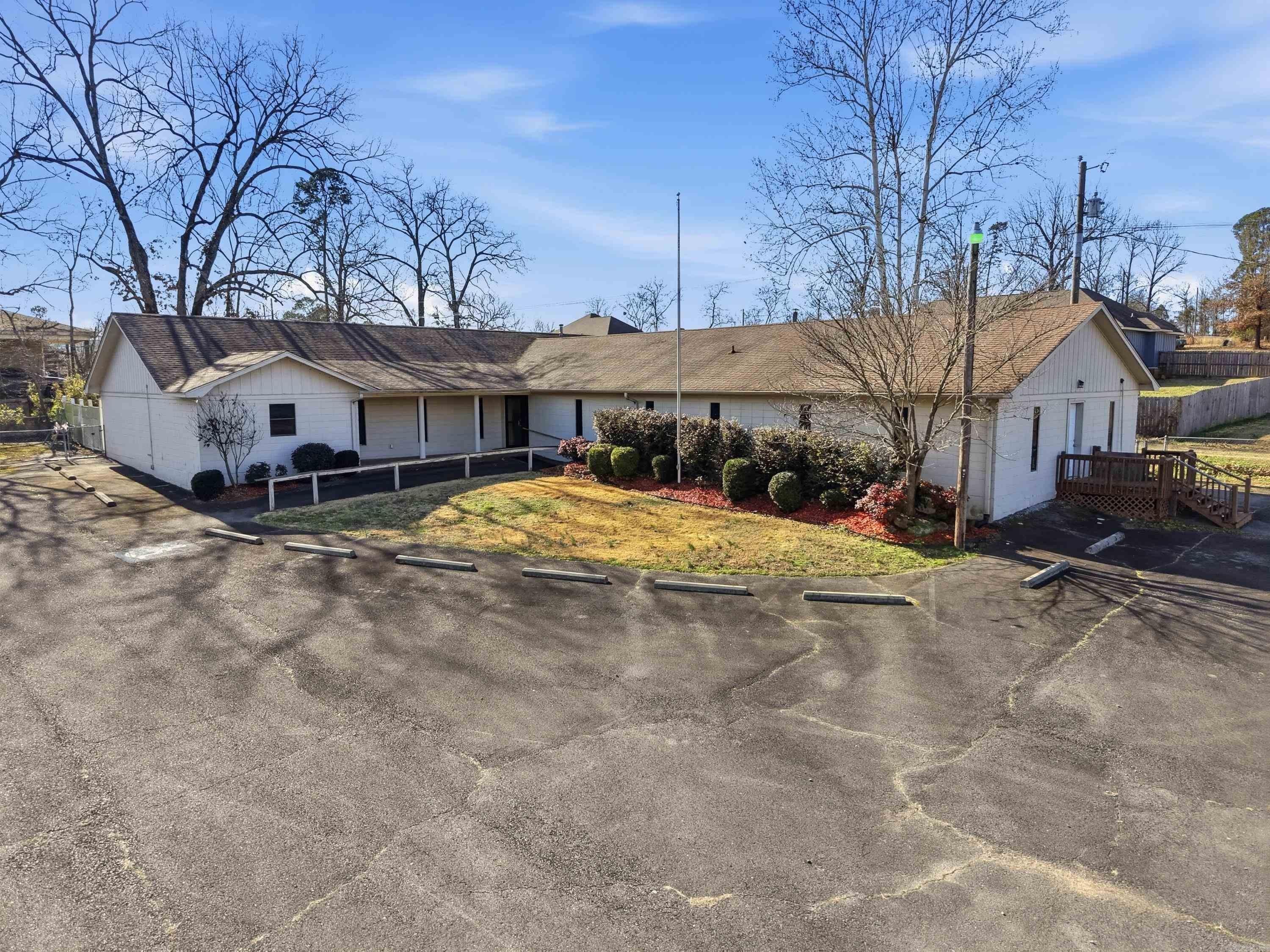 Perryville Church Facility with Mobile Home