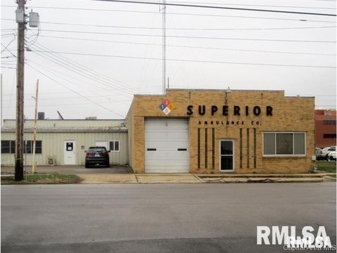 Spacious Warehouse in Medical District