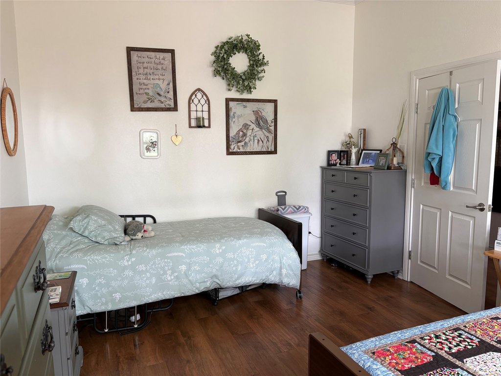 Picture 23