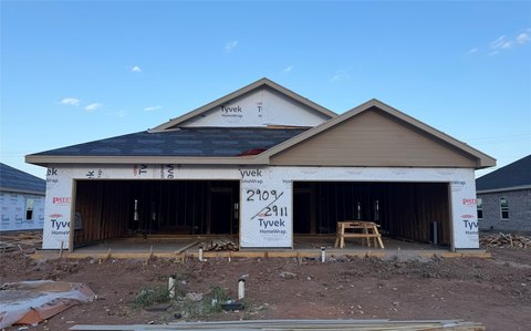 Duplex with Two-Car Garages
