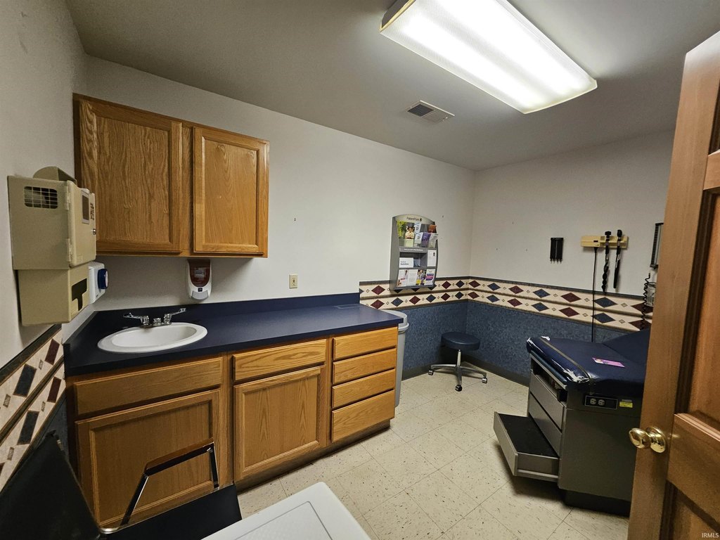 Picture 16
