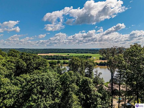 LAND - Brandenburg, KY