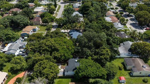 Land, Miami, FL