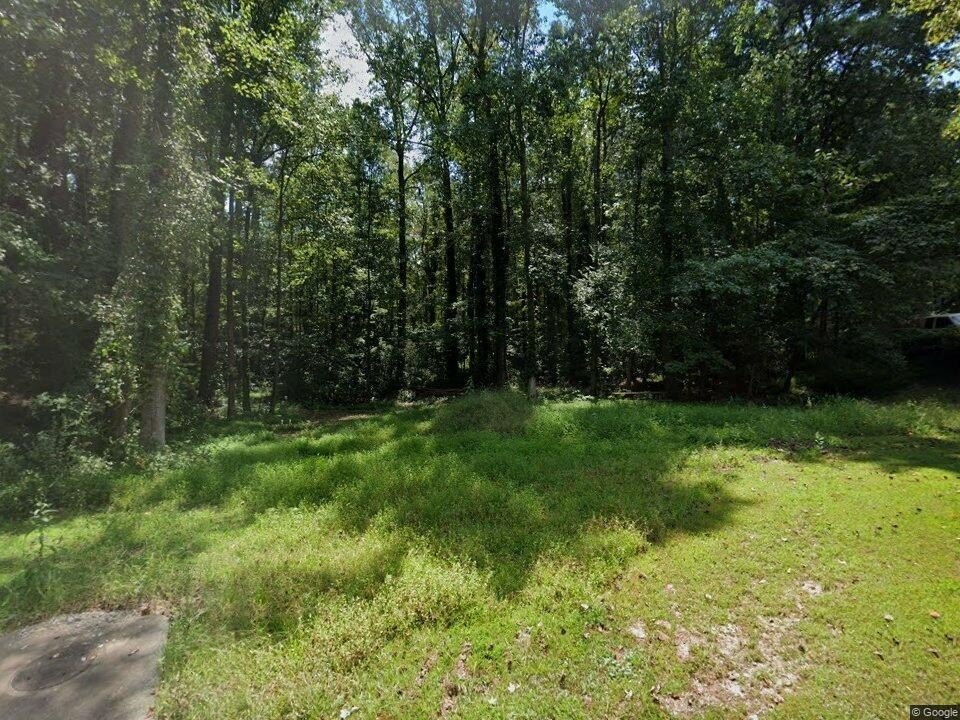 Residential Land in Growing Subdivision