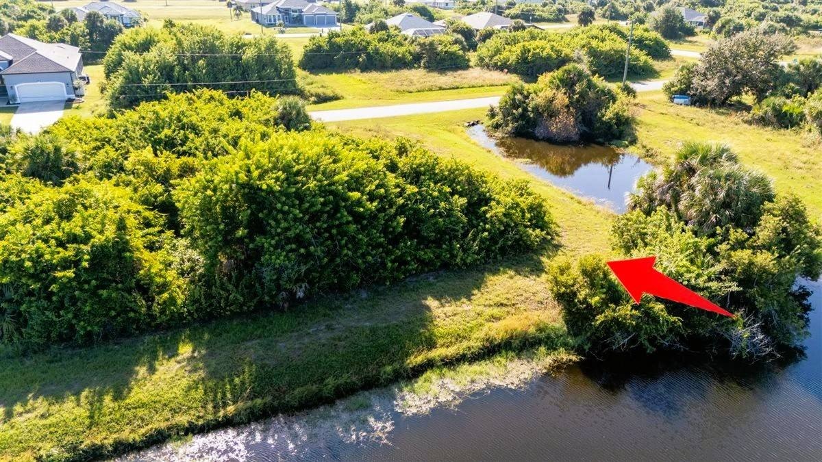 Waterfront Land in Rotonda West