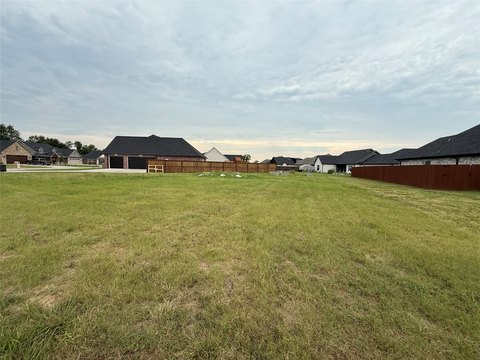 Residential Lot in Stone Briar