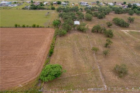 Land, Donna, TX