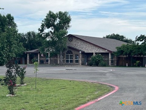 Pet Hotel and Boarding Facility