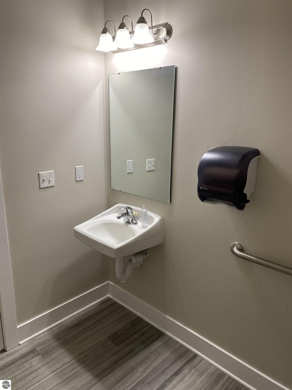 Picture 11