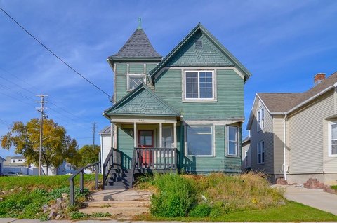 Upper-Lower Duplex