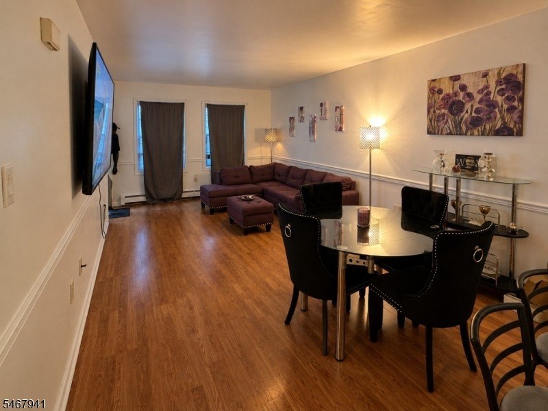 Picture 12
