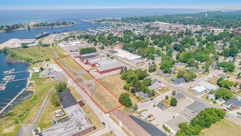 Waterfront Investment Opportunity in Ludington