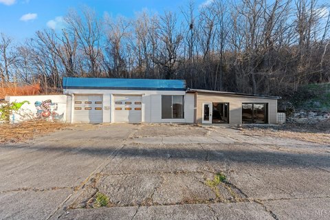 High-Visibility Commercial Property on Route 52