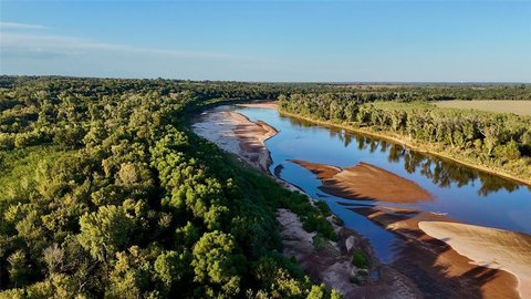 112 Acres Riverfront Hunting Paradise