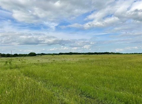 Equestrian-Friendly Farmland Tract