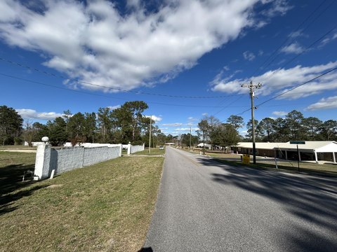 Spacious Lot in Ten Lake Estates