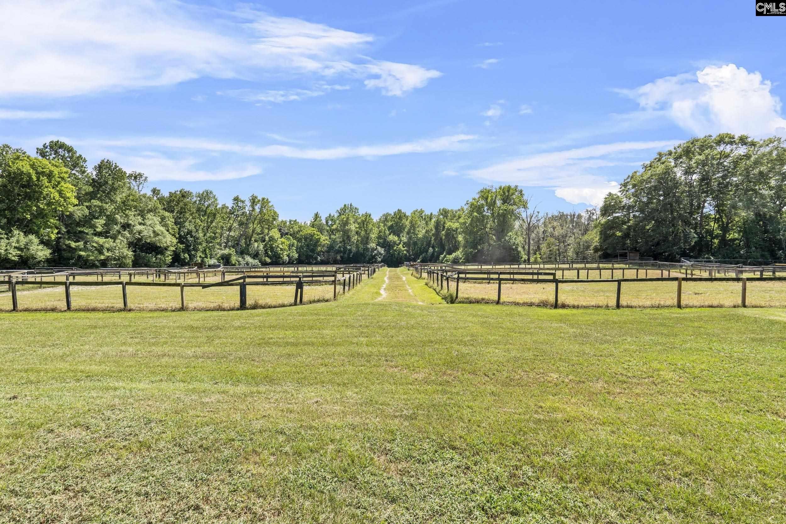 Residential Acreage in Camden's Equestrian Heritage