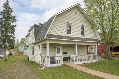 Craftsman Triplex with Rental Income