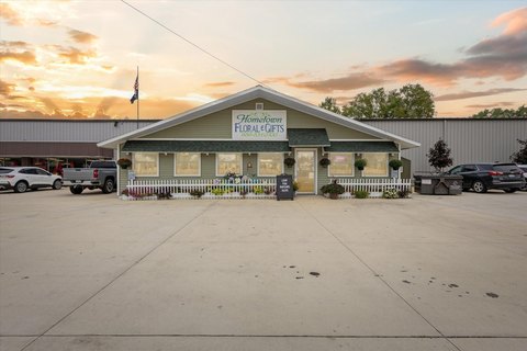 Established Flower Shop For Sale