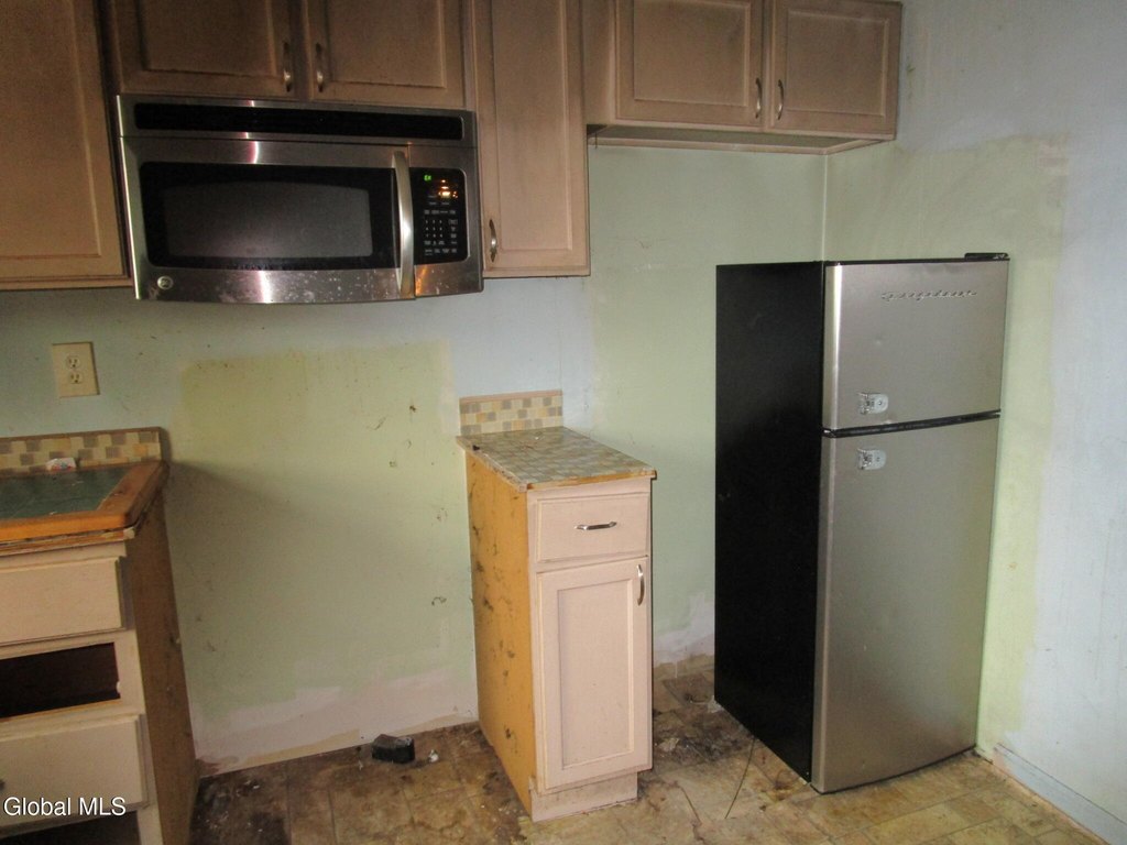 Picture 13