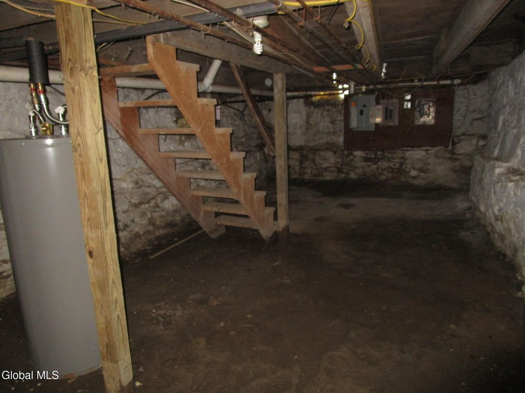 Picture 37