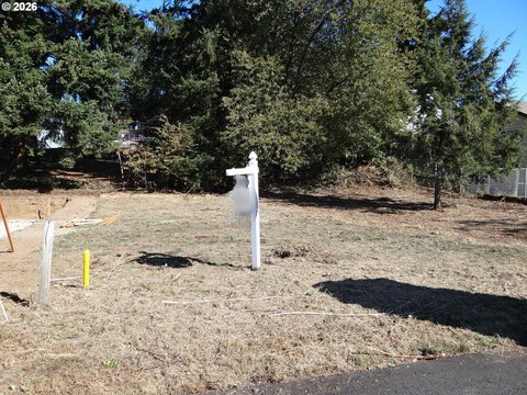 Land, Vancouver, WA