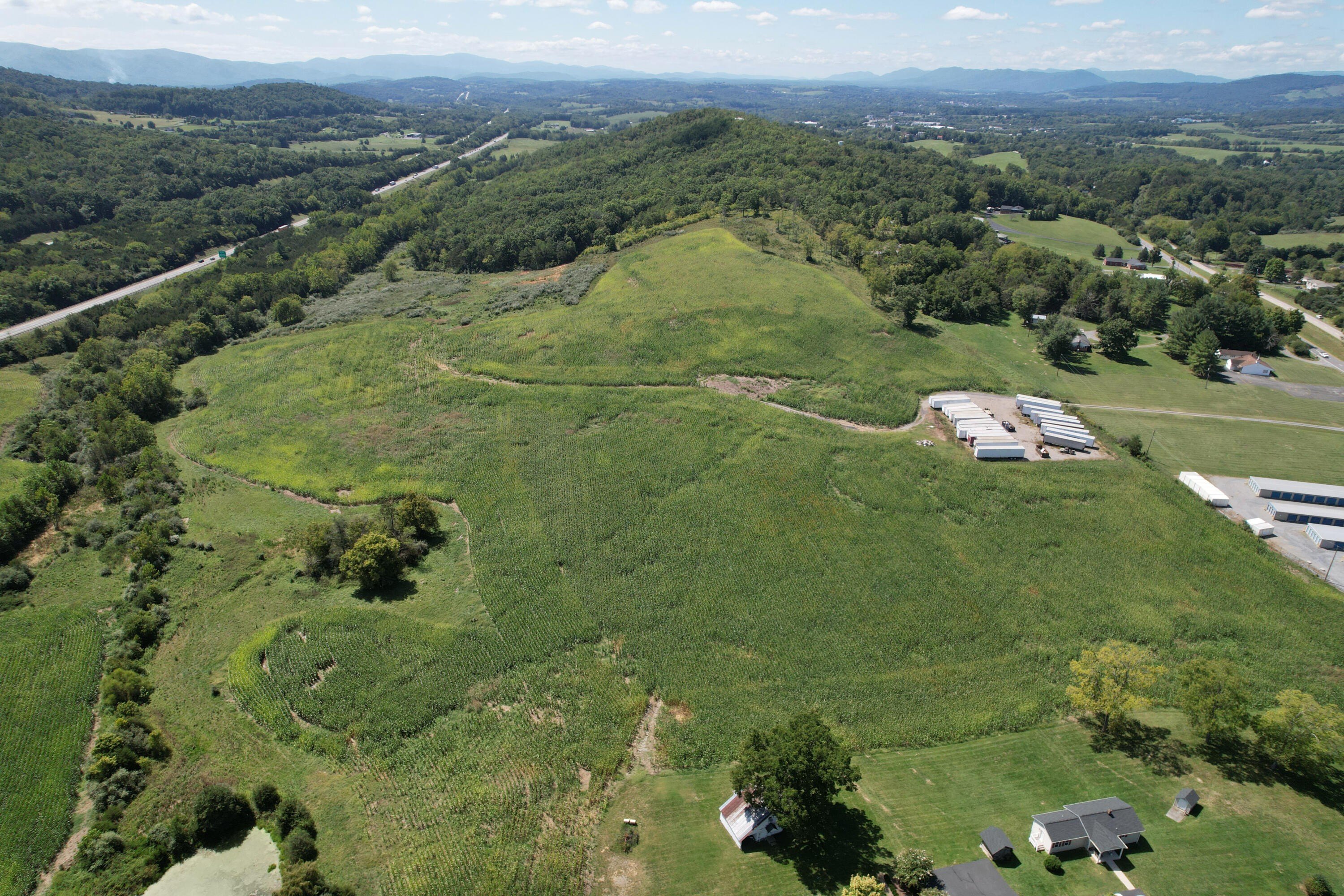 Large Acreage Near I-81