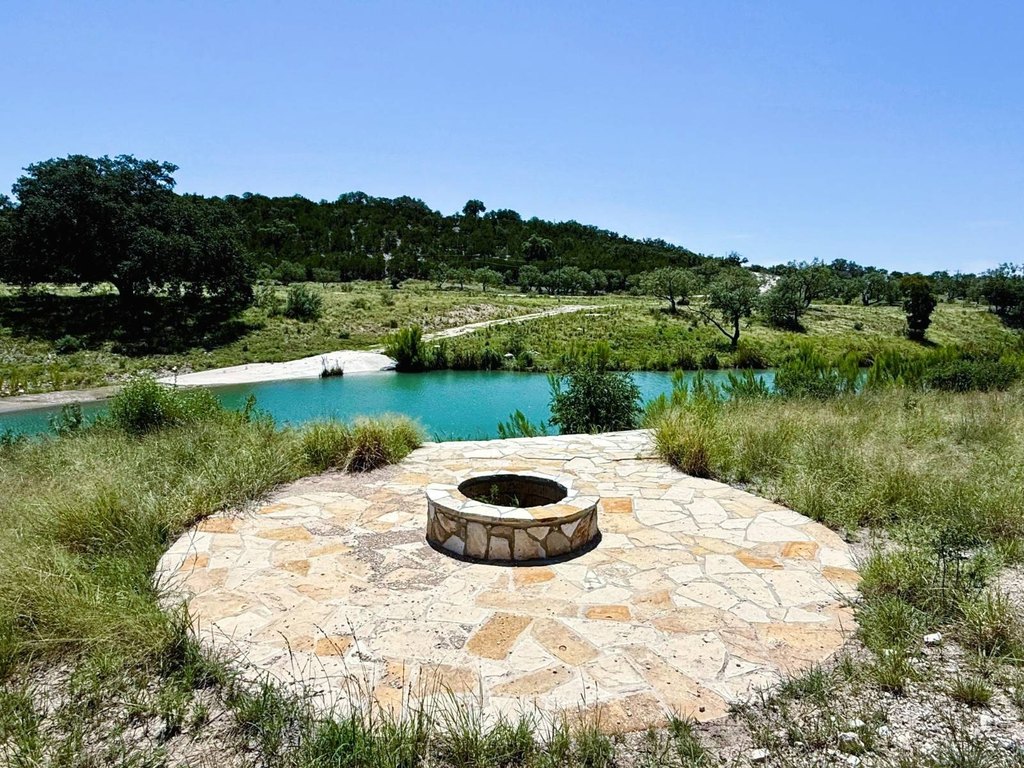 Picture 9