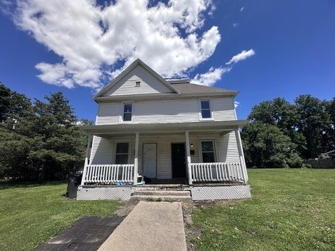 Duplex with Two 3BR/1BA Units